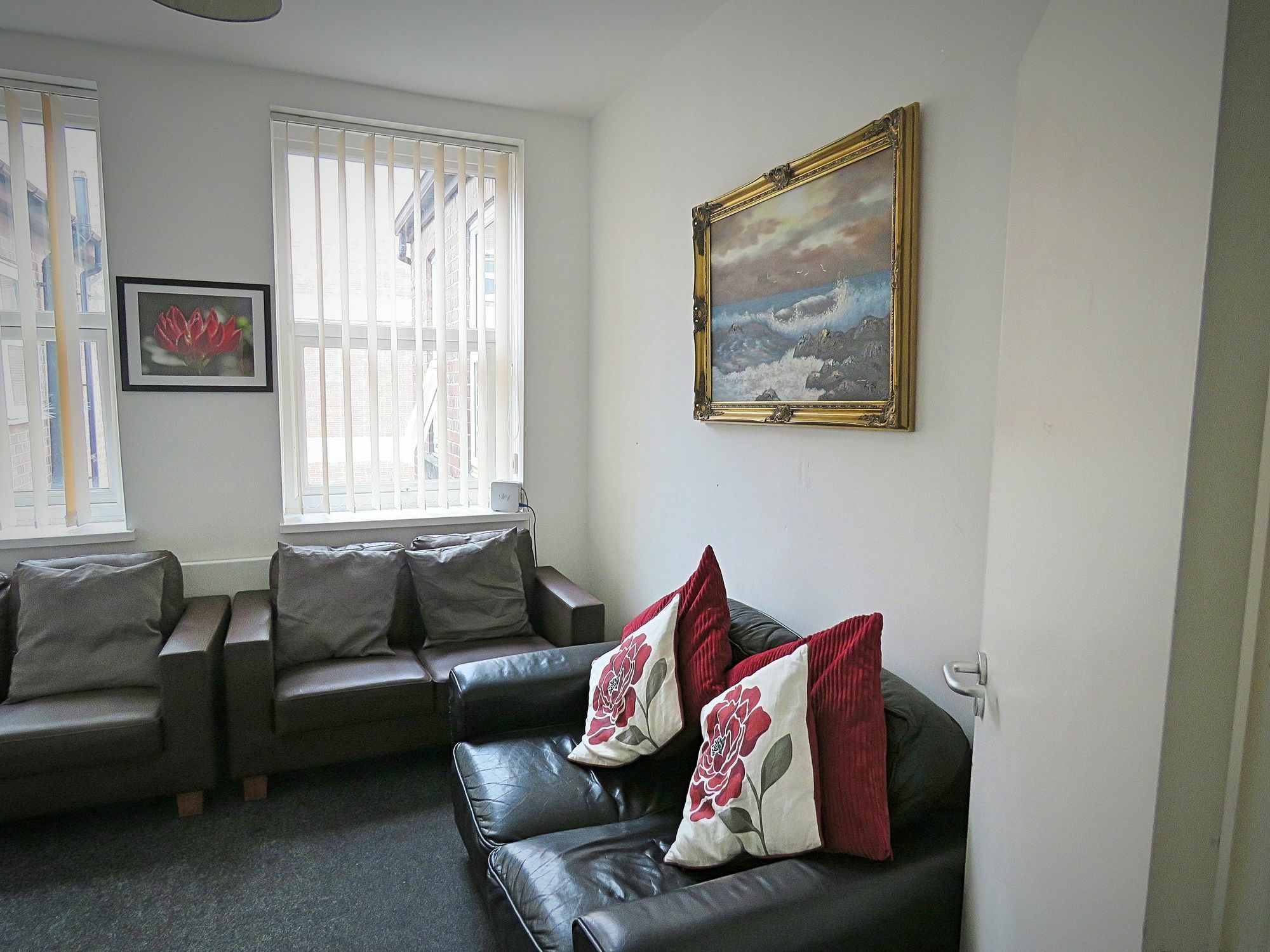 Harley Serviced Apartments - West Street 6 Bedrooms Шефилд Экстерьер фото