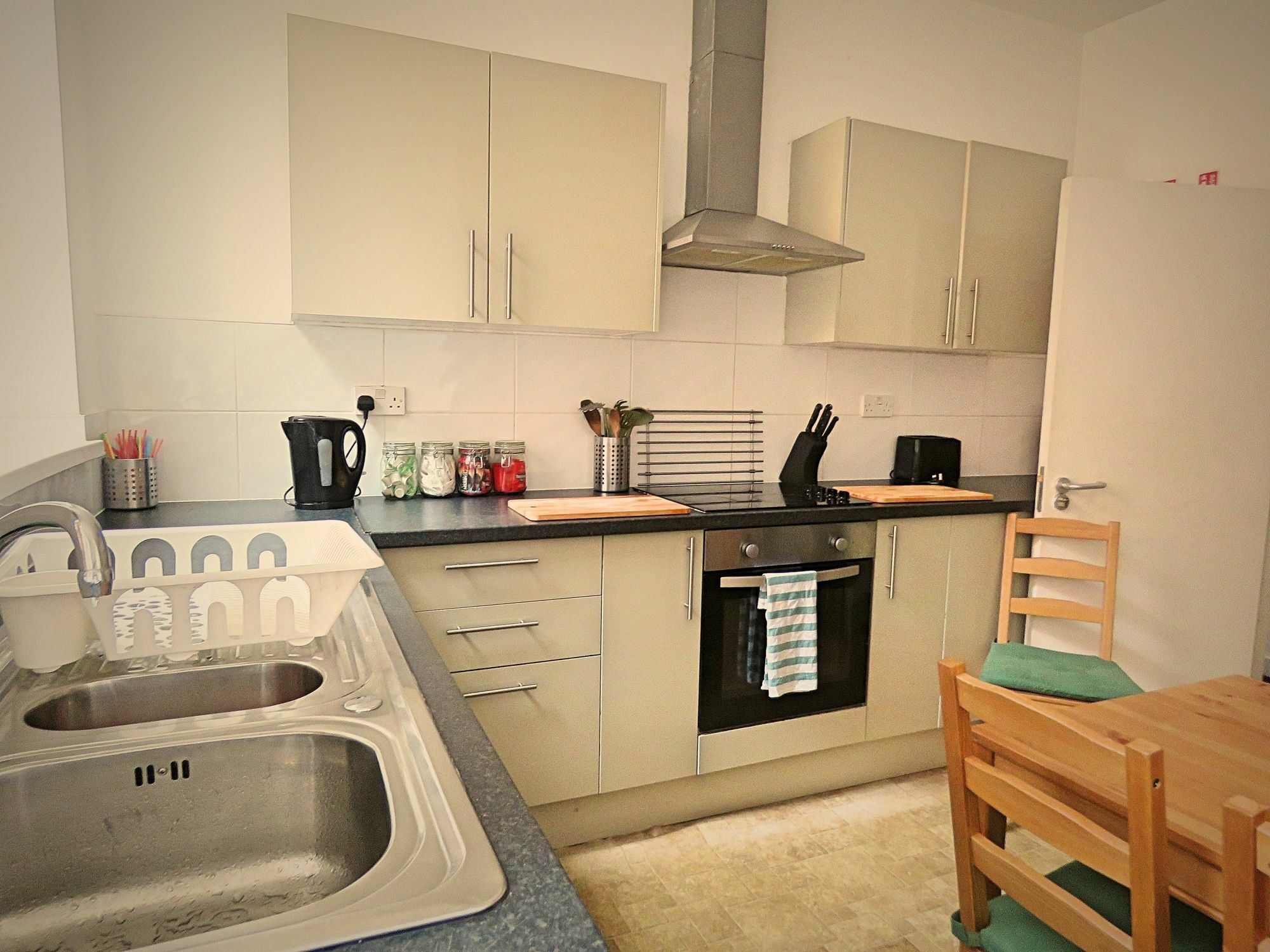 Harley Serviced Apartments - West Street 6 Bedrooms Шефилд Экстерьер фото